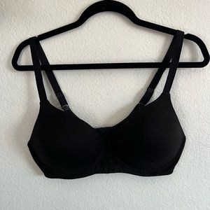 Set of 2 bras